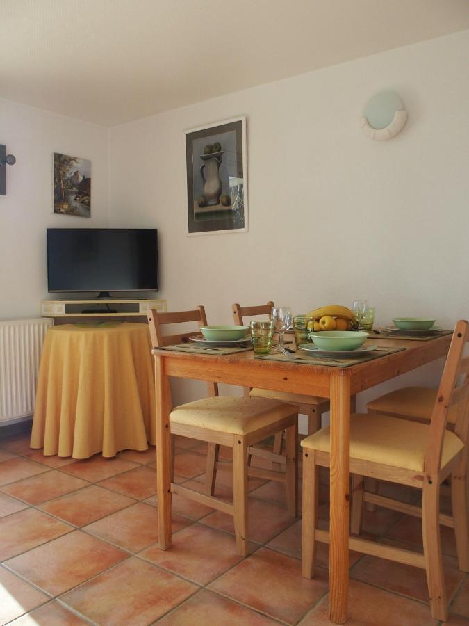 Au Bouillat D Anty Apartment Châtel-Guyon Екстериор снимка